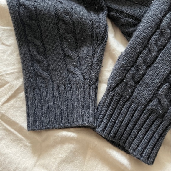 Aritzia TNA Cashwool “Percy” sweater - Picture 3 of 5